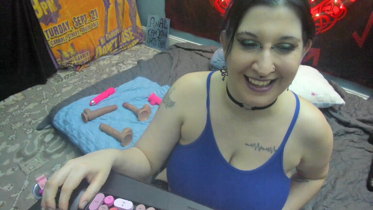 ShaeWednesday's Streamate show and profile