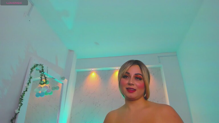 AliceRoosee's Streamate show and profile