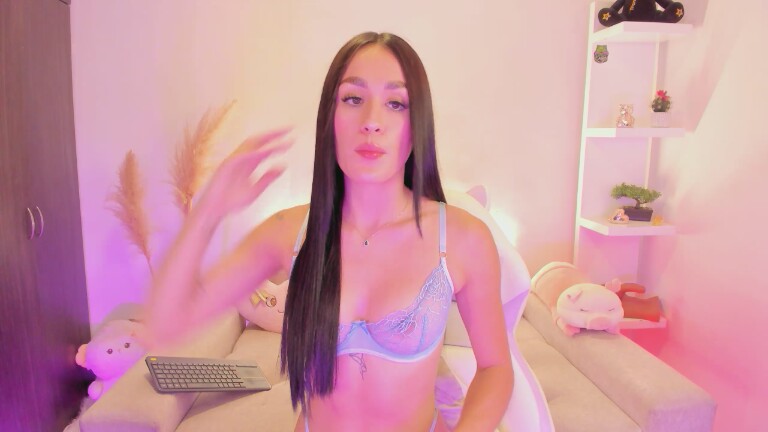 SerenaFoxxx's Streamate show and profile