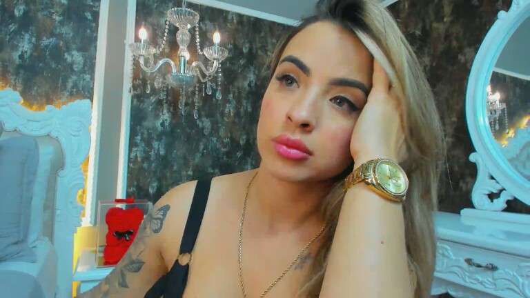 AmbarSimson's Streamate show and profile