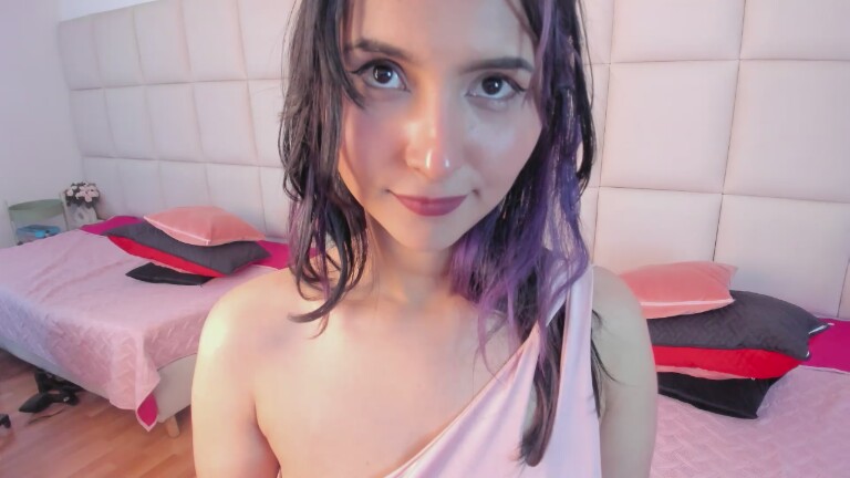 SamanthaLevy's Streamate show and profile