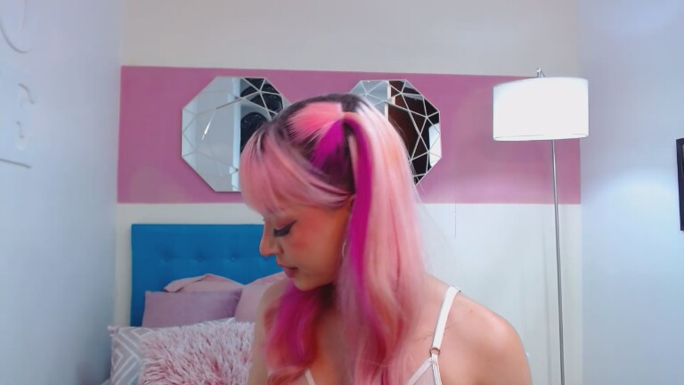 MaryMilan's Streamate show and profile