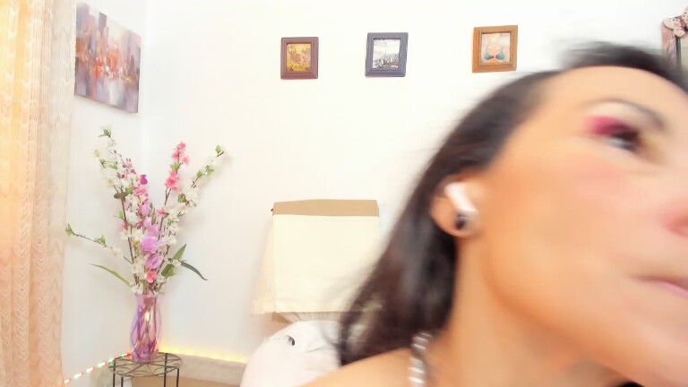 Jazminpotter's Streamate show and profile