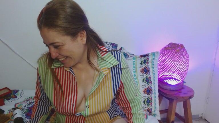 DayanHanks's Streamate show and profile