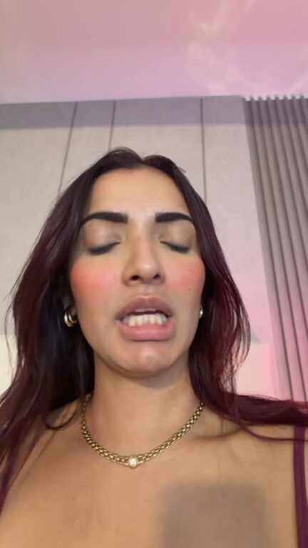 RafaellaCaruso's Streamate show and profile