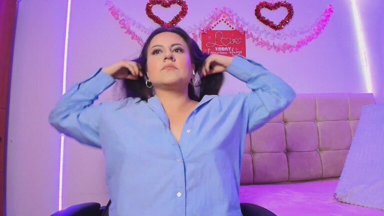 Milu_Ramirez's Streamate show and profile