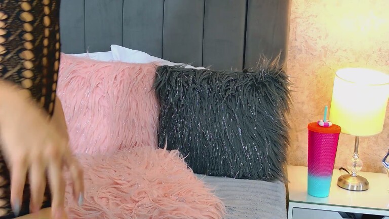 MadisonWilde's Streamate show and profile