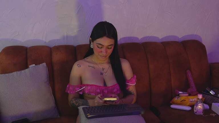 SamaraBela's Streamate show and profile