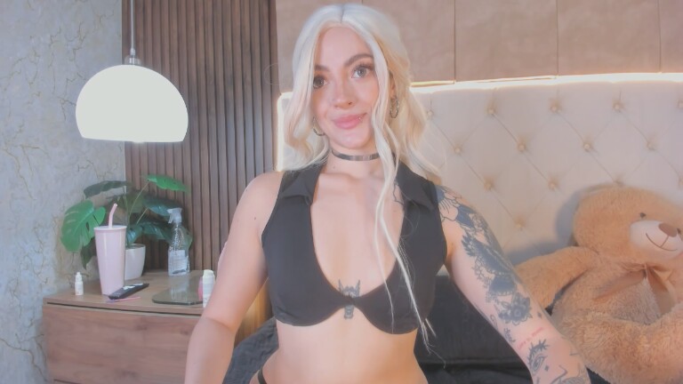 Elizabeth_Dumont's Streamate show and profile