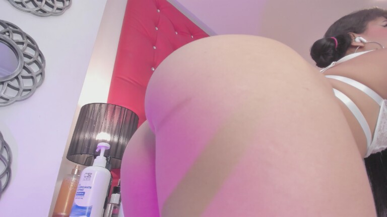 KailaEvans's Streamate show and profile