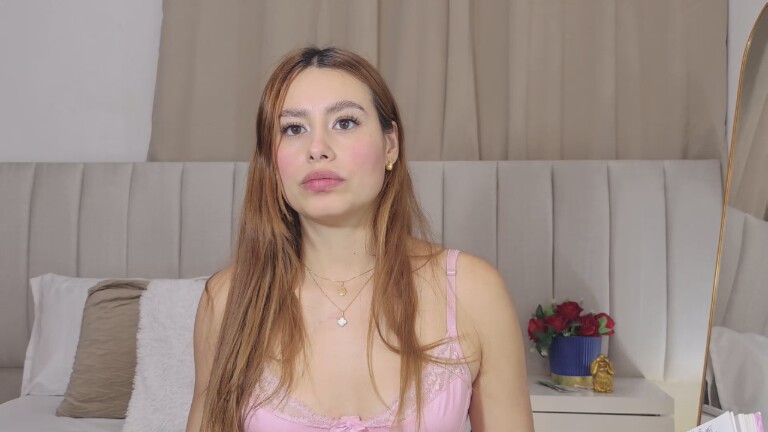 SophiaJohnes's Streamate show and profile