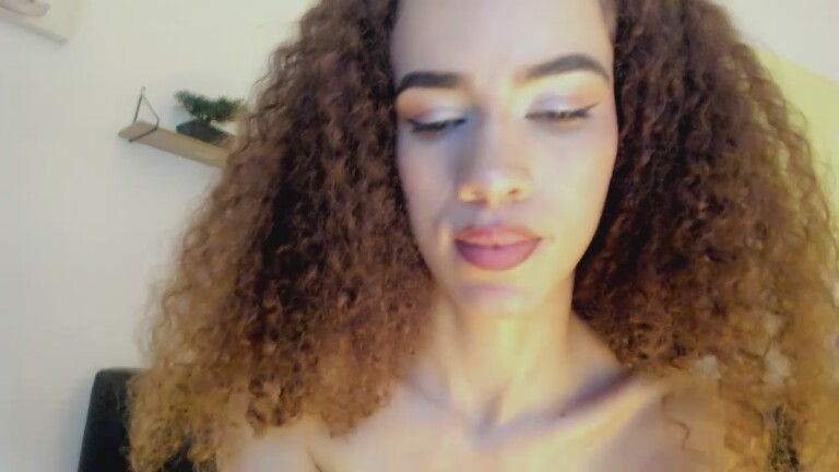 BellaSienna's Streamate show and profile