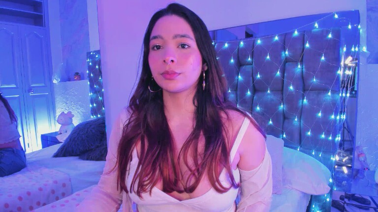 AnnaWhhitte's Streamate show and profile