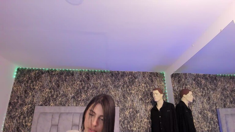 YelinaMontana's Streamate show and profile