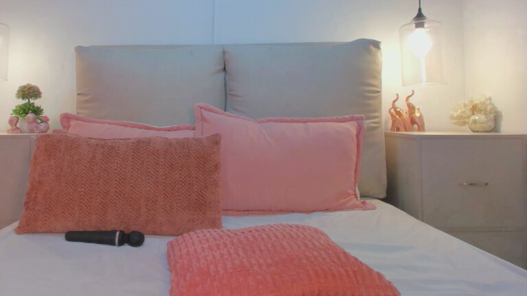 CalipsoGrey's Streamate show and profile