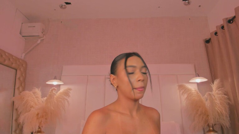 NikoJhon's Streamate show and profile