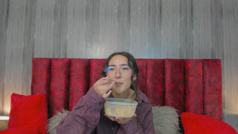 KristalKarter's Streamate show and profile