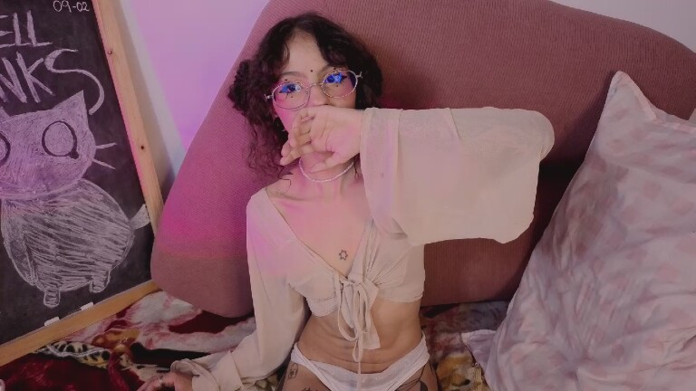 Gaia33's Streamate show and profile