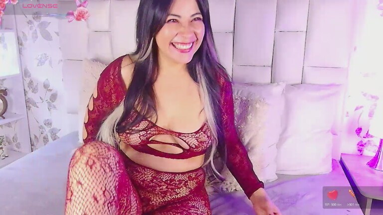 LucianaJackman's Streamate show and profile