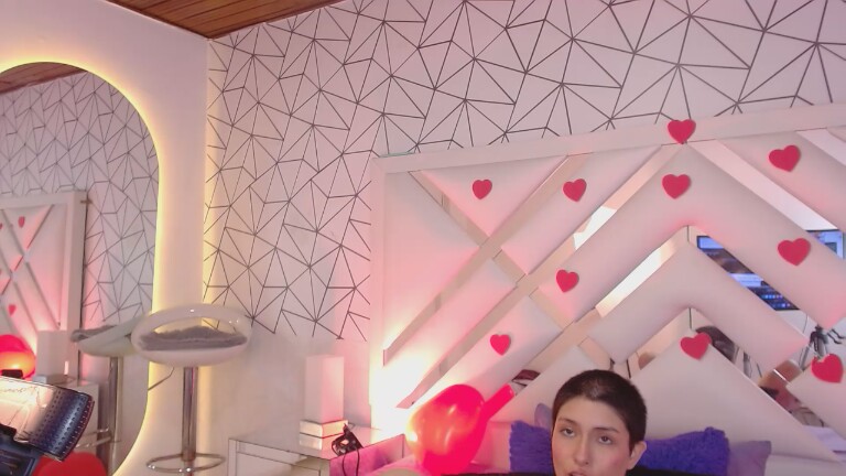 ISABELLAHALLAD's Streamate show and profile