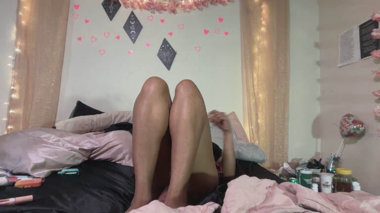 LunaNova444's Streamate show and profile