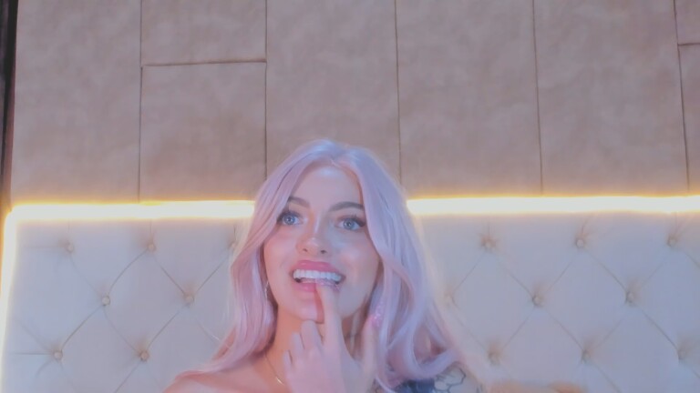 Elizabeth_Dumont's Streamate show and profile