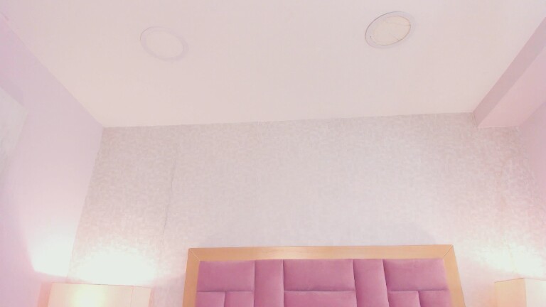 Sophiie_Collins's Streamate show and profile