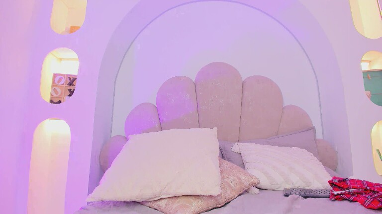 VictoriaPeach19's Streamate show and profile