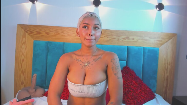 Melanie_Morgan69's Streamate show and profile