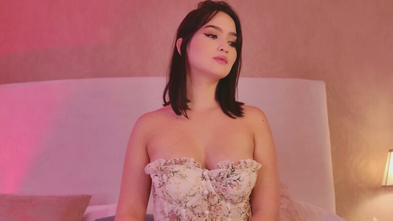 AlicePierce's Streamate show and profile