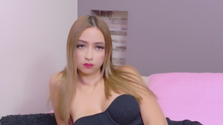 LiaSummerr's Streamate show and profile