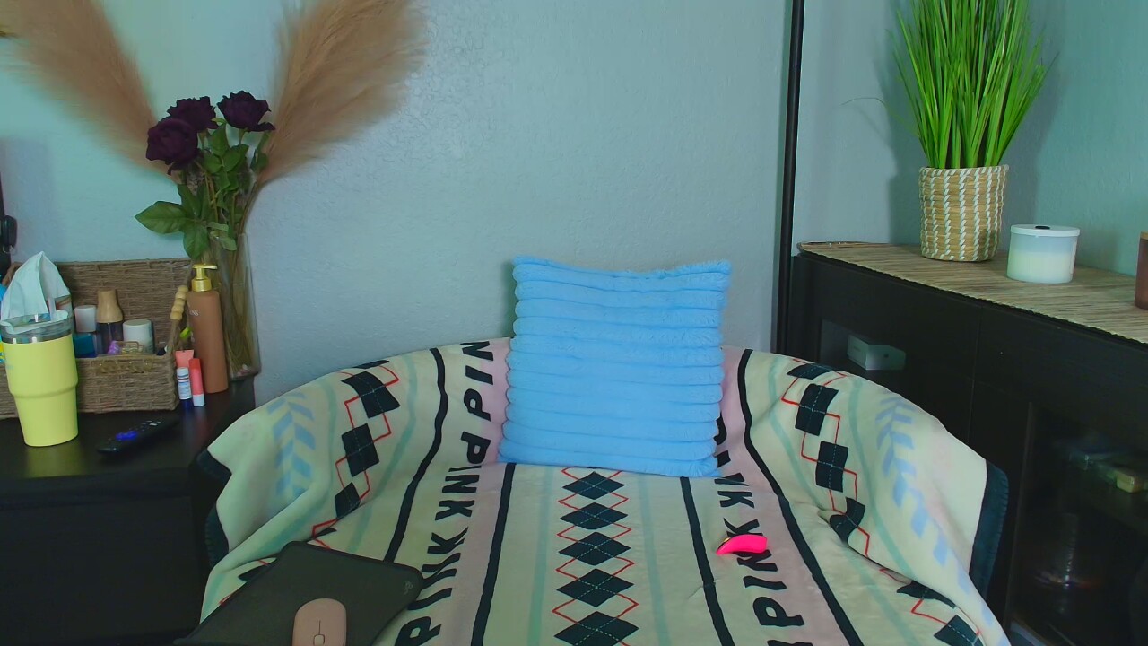 MayaMerciXoxo