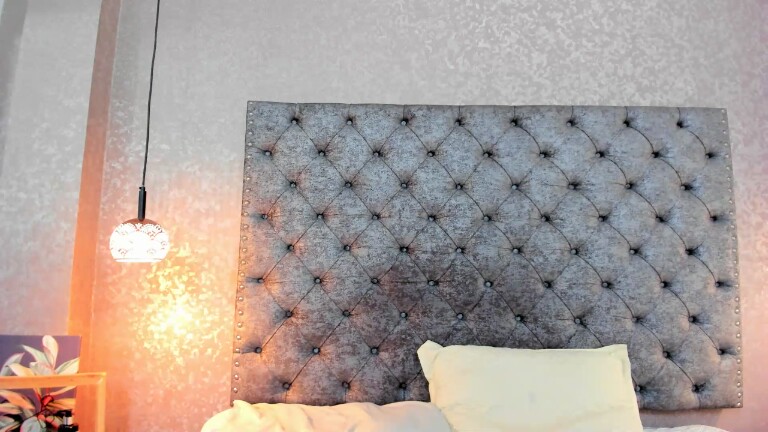 GabiJoy's Streamate show and profile