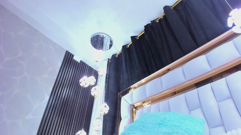 SarayRoysex's Streamate show and profile