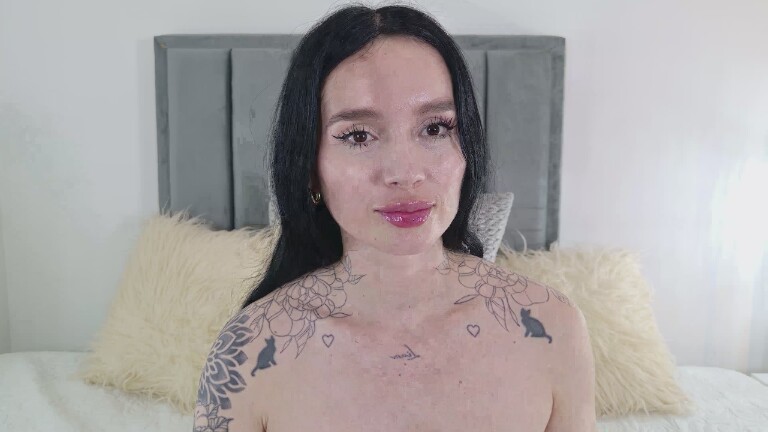 Sweetssinn's Streamate show and profile