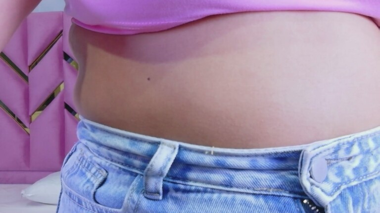 curvybuffgirllll's Streamate show and profile