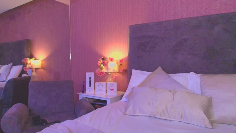 TinaClaytoon's Streamate show and profile