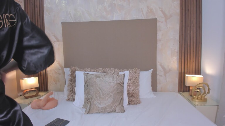 CloeeMilleer's Streamate show and profile