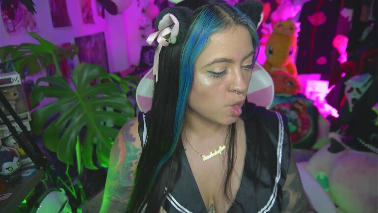 AliceSimpson's Streamate show and profile