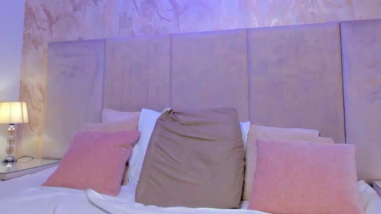 VenusMillan's Streamate show and profile