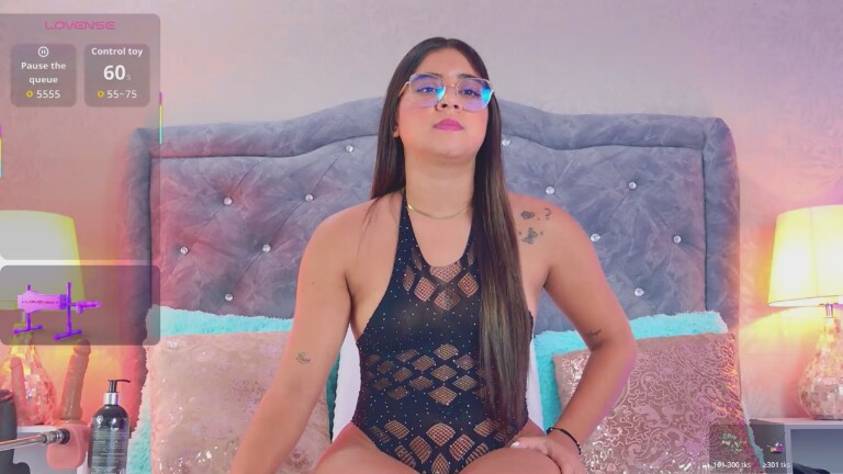 ZafiroClean's Streamate show and profile