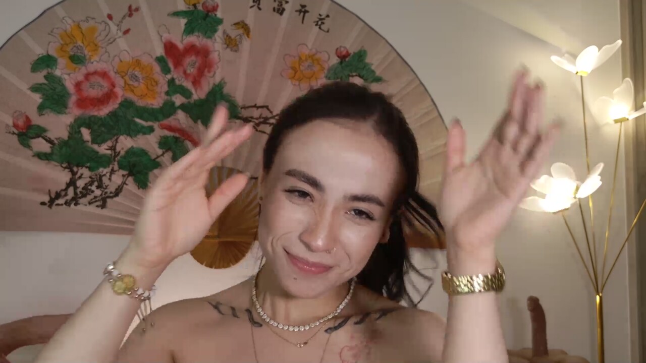 SweetSara33