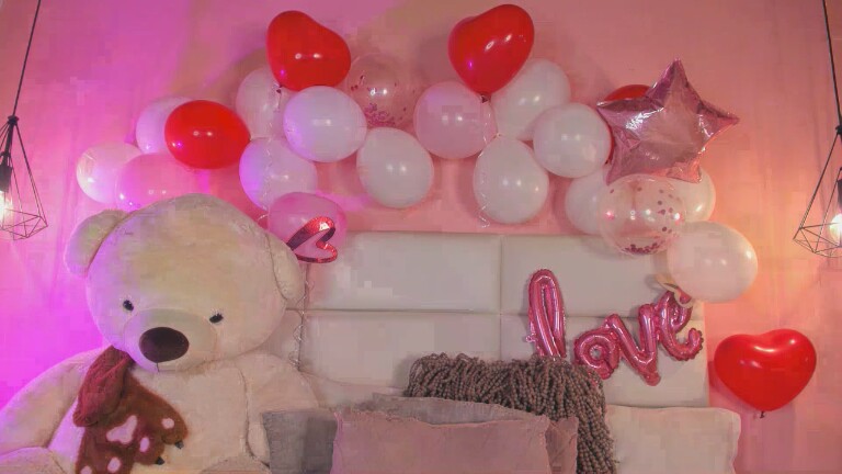 AdelleGrey's Streamate show and profile