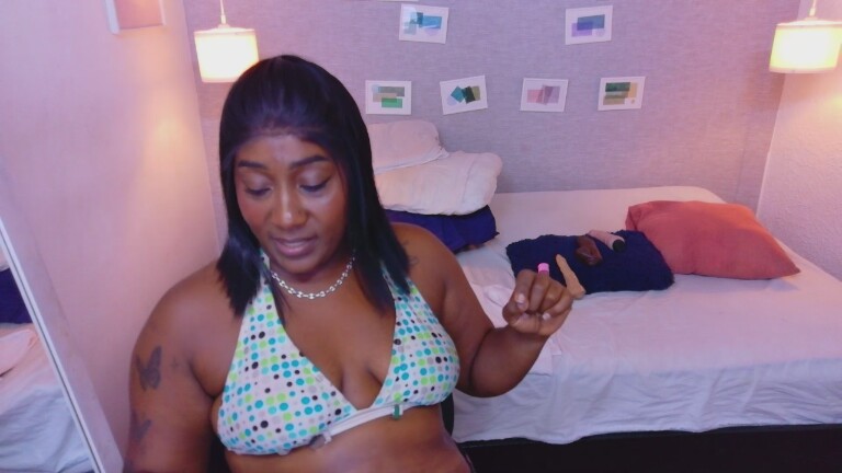 Kiiaraevanss's Streamate show and profile