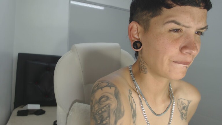 SweetSubmissive_Rs's Streamate show and profile