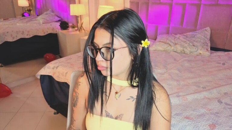 NyraVanee's Streamate show and profile