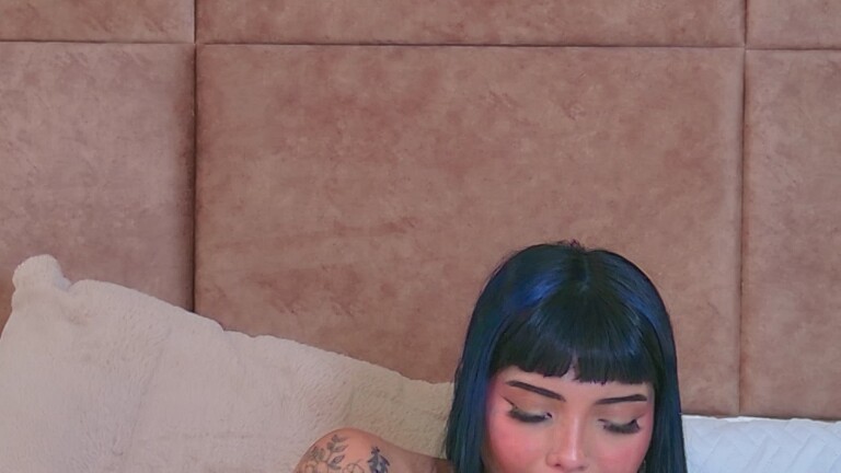 AlanaPierce's Streamate show and profile