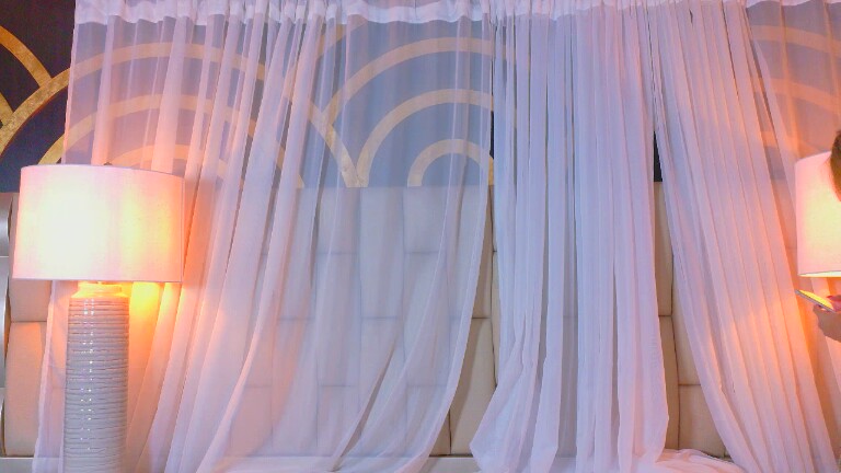 DulceHall's Streamate show and profile