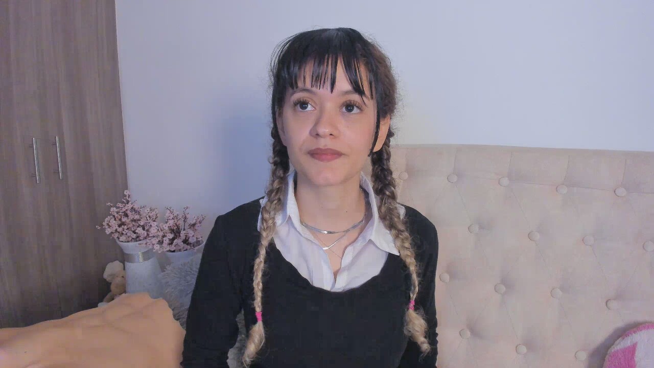 EmiliaJons