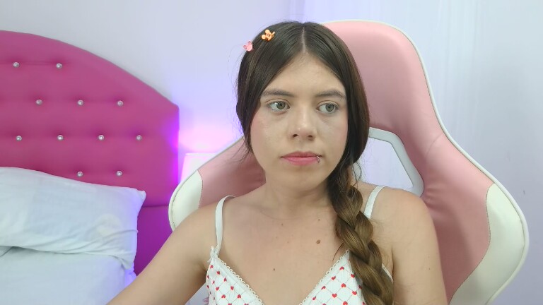 Juana_Miel's Streamate show and profile